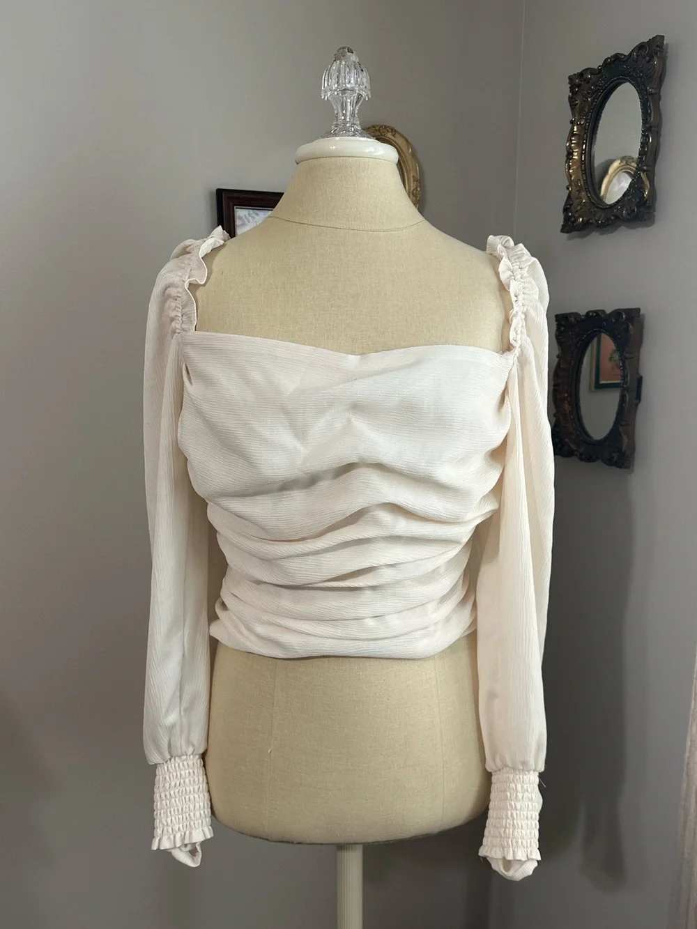 ASTR the Label Cream Puff Sleeve Square Neck Ruched Top